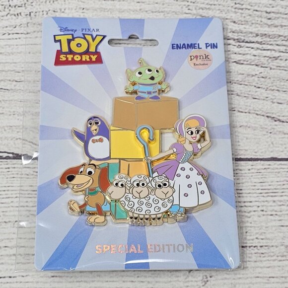 NEW! Disney Pixar PALM Toy Story Cluster Bo Peep Slinky Alien Jumbo Pin LE 300 - Picture 1 of 2